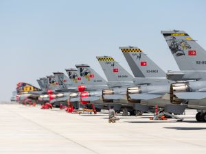 F-16 fighters 