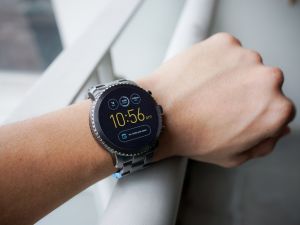 Fossil quits Smart Watches with huge discounts