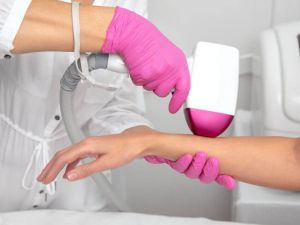 أفضل عيادات الليزر في دبي: 6 عيادات مع العناوين