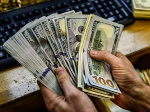 سعر الدولار مقابل الجنيه المصري