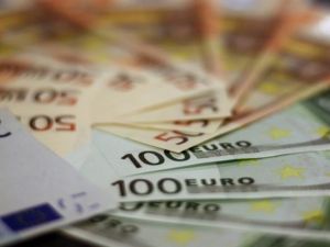 سعر اليورو في سوريا اليوم