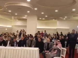 لقطة من جاهة في الأردن بثت جزءا من كلمة أبو عبيدة