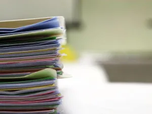 الحكومة السعودية تمنع التبجيل في المراسلات الحكومية