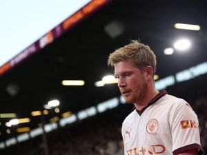 كوفاسيتش يثني على ما يقدمه دي بروين مع مانشستر سيتي