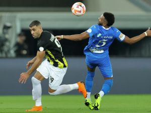 من هو معلق مباراة الهلال والاتحاد في كلاسيكو الدوري السعودي 2023-24؟