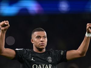 تفاصيل توقيع مبابي العقود وانتقاله إلى ريال مدريد