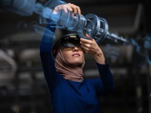 Ericsson Mobility Report Business Review 2024: 5G business opportunities for CSPs 
