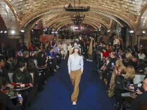 فخامة بأسعار معقولة هكذا كانت مجموعة Tommy Hilfiger لخريف وشتاء 2024
