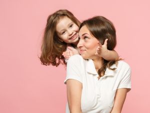 أسماء بنات متوافقة مع أسماء الأمهات