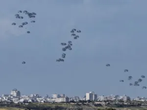 إنزال يتسبب باستشهاد فلسطينيين