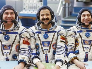 محمد فار س= وسط