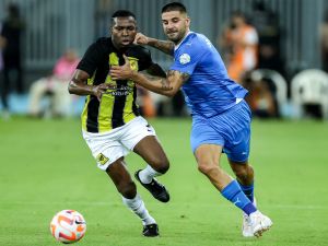 من هو معلق مباراة الاتحاد والهلال في إياب دوري أبطال آسيا 2023-24؟