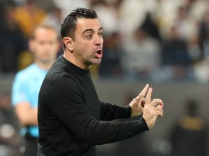 صحفي إسباني يكشف عن اسم غير متوقع لخلافة تشافي في برشلونة
