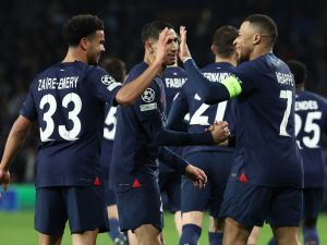تشكيلة باريس سان جيرمان المتوقعة اليوم ضد مارسيليا في الدوري الفرنسي 2023-24