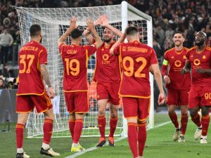 تشكيلة روما المتوقعة اليوم ضد فيورنتينا في الدوري الإيطالي 2023-24