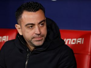 بديل تشافي المحتمل في برشلونة قد يذهب لهذا النادي