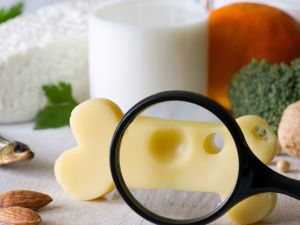 5 مكملات طبيعية غنية بالكالسيوم للنساء