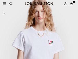 تيشيرت LV الجديد