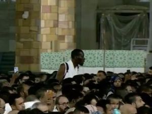 المعتمر العملاق