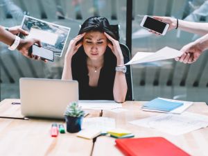 7 نصائح فعالة لعلاج الإرهاق والاحتراق النفسي
