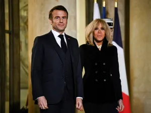 بريجيت ماكرون، وزوجها الرئيس الفرنسي إيمانويل ماكرون