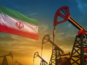 Iran to sign substantial $13B deal to boost crude oil production in 6 fields