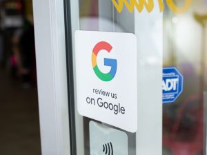 How to write a Google review in 2024