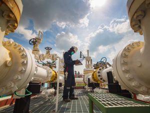 US gas leaks triple what’s expected at $9.3B in climate damage, despite being fixable