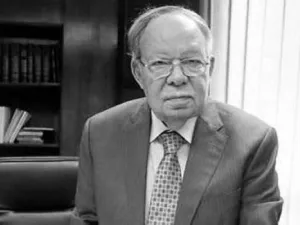 احمد فتحي سرور- صورة عن وسائل التواصل