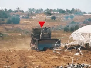 استهداف جرافة