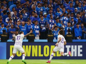 العين إلى النهائي (Photo by Fayez NURELDINE / AFP)