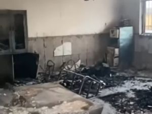 حرق مدرسة في بغداد