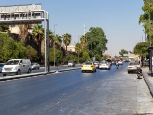 وقالت مصادر رسمية ان الخسائر اقتصرت على الماديات ونفت وكالة سانا الرسمية وجود قتلى في الانفجار 