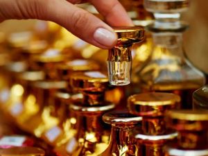 محلات عطور ابوظبي