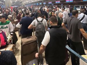 مطار الملكة علياء