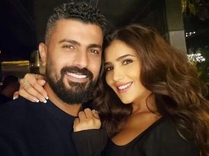 مي عمر و محمد سامي