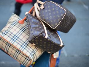 (Photo by Gabriel BOUYS / AFP) counterfeit