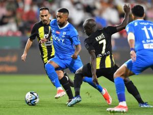 من هو معلق مباراة الهلال والاتحاد في نصف نهائي كأس الملك السعودي 2023-24؟