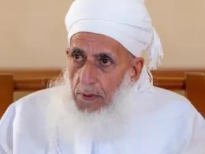 مفتي سلطنة عُمان الشيخ أحمد الخليلي