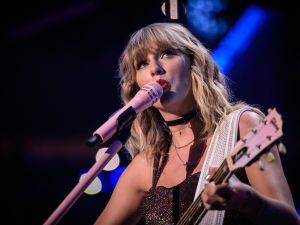 Taylor Swift is now a Billionaire, officially joining Jay-Z, Oprah and Rihanna on Forbes’ list