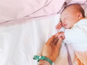 أسماء بنات تعبر عن الفرح والجمال والتفاؤل مع معانيها
