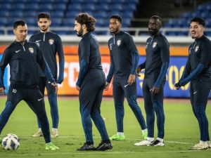 جانب من تدريبات العين الاستعدادية (Photo by Yuichi YAMAZAKI / AFP)