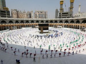  الغرامة والترحيل عقوبة الحج دون تصريح وتلك طريقة استخراجه