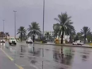  طقس مضطرب اليوم في السعودية والأرصاد تحذر