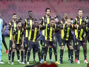 عرض ناري من الاتحاد السعودي