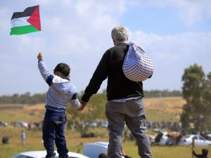  تمّ توفير أربعين ألف خيمة (طلبتها إسرائيل من الصين ودفعت دولة الإمارات ثمنها)