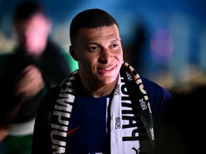 كيليان مبابي (Photo by Miguel MEDINA / AFP)