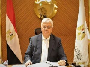 وزير التعليم العالي يتوعد المعاهد الهندسية بهذا الأمر