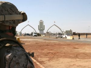 صورة تعبيرية تظهر مدخل طريبيبل الحدودي بين العراق والأردن