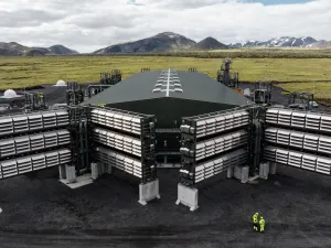 Largest vacuum in the world, Mammoth, to sweep pollution out of air